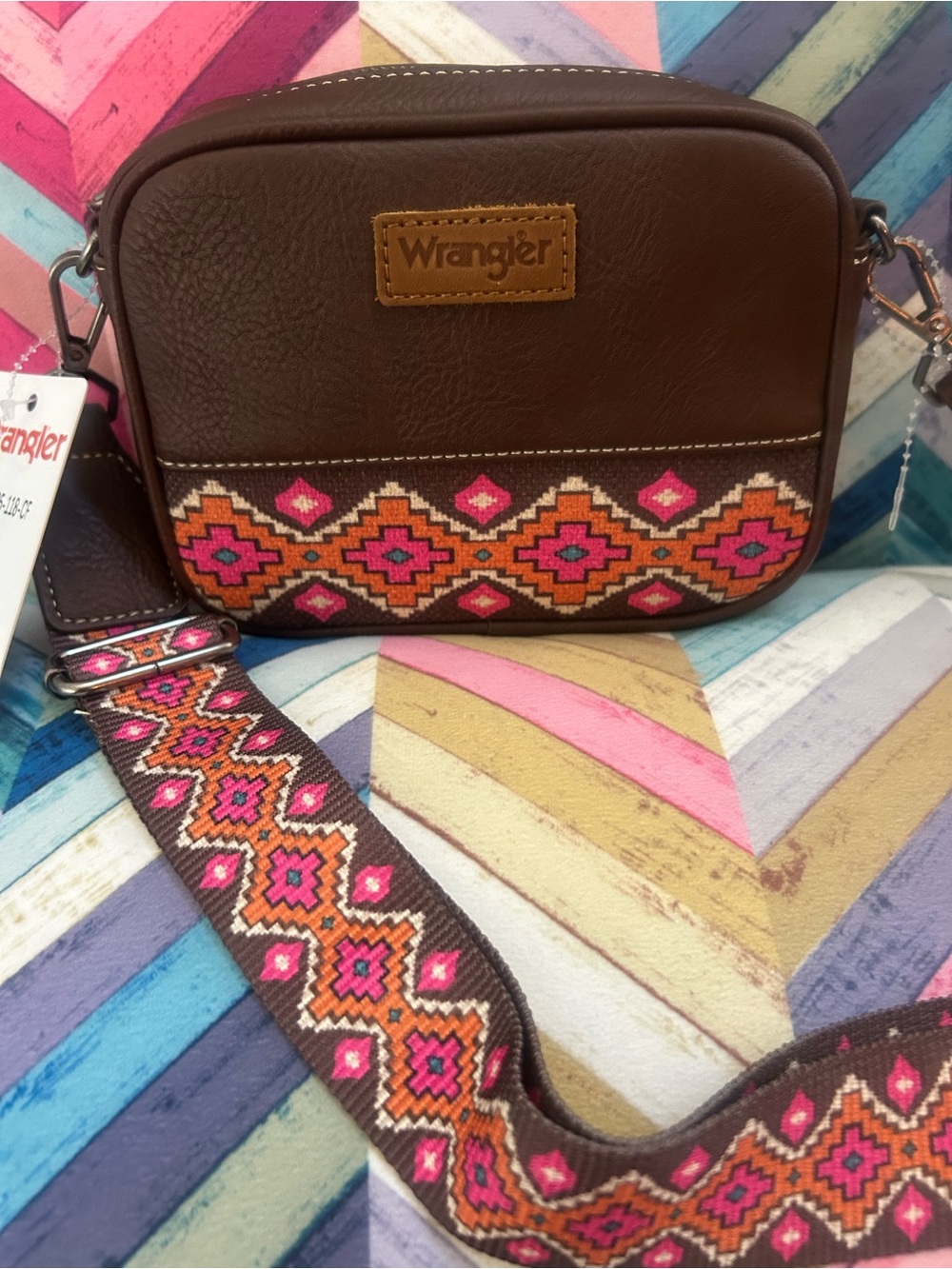 Wrangler Brown Southwestern Crossbody Camera Bag | Aztec Strap |